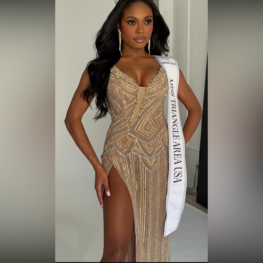 Ashley Lauren custom couture pageant  evening gown